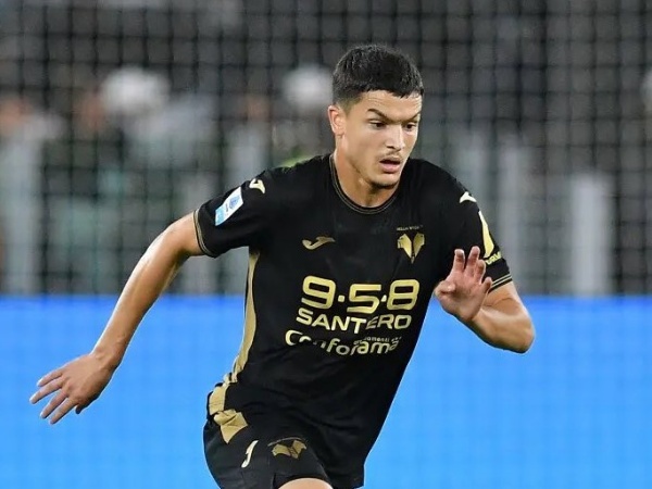 Gelandang incaran Lazio