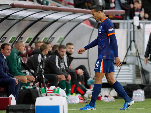 Virgil van Dijk Diskors, Ronald Koeman Tak Tambah Pemain untuk Lawan Jerman