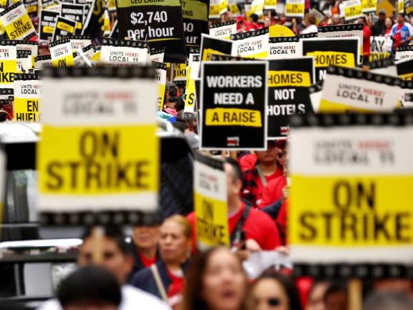 Demonstrasi untuk mendukung pemberlakukan upah Olimpiade digelar pekan lalu di AS. (Foto: Inside The Games)