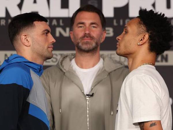 Jack Catterall (kiri) dan Regis Prograis. (Foto: Fight TV)