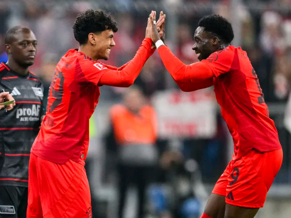 Usai Beri Debut Adam Aznou di Tim Senior, Kompany: Masih Banyak PR!