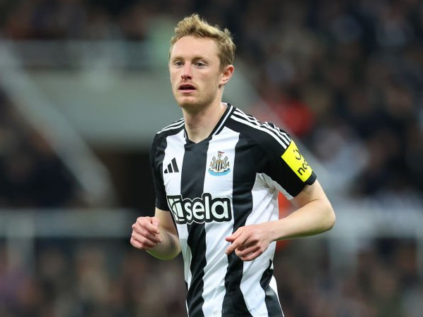 Sean Longstaff.