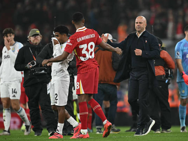 Usai Kalahkan Aston Villa, Gravenberch Puji Perubahan Liverpool Era Slot