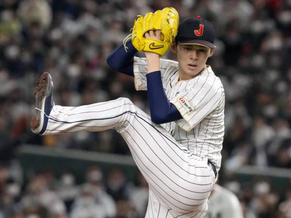 Dijuluki “Monster Era Reiwa”, Roki Sasaki dianggap sebagai salah satu pitcher paling berbakat di dunia. (Foto: AP)