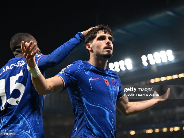 Winger Chelsea, Pedro Neto, baru saja membobol gawang Arsenal