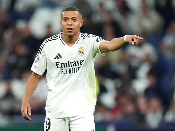 Real Madrid Lakukan Kesalahan Datangkan Kylian Mbappe