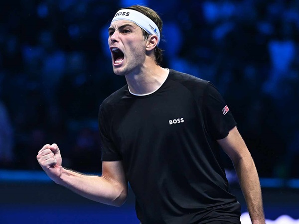 Depak Alexander Zverev, Taylor Fritz Amankan Tiket Final Di Turin