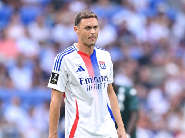 Gelandang Lyon, Nemanja Matic