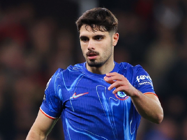 Pemain sayap Chelsea, Pedro Neto