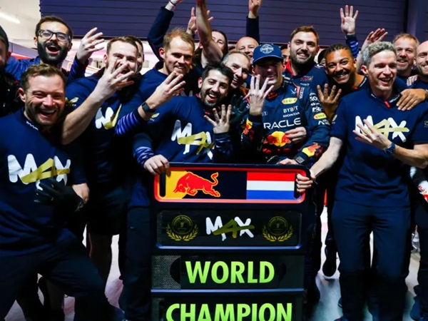 Max Verstappen Tolak Bahas Masa Depan dengan Red Bull
