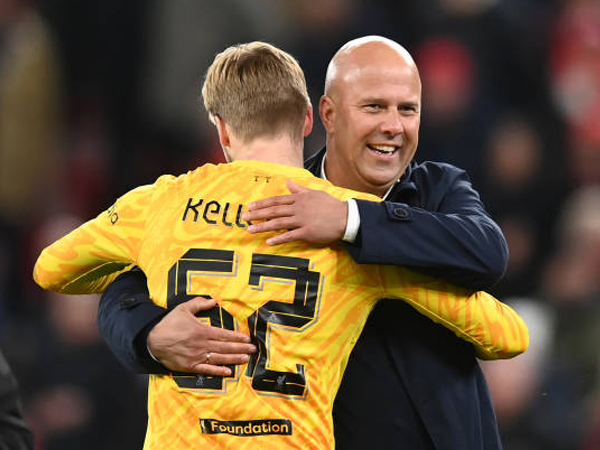 Trio Lulusan Akademi Liverpool Bersinar, Arne Slot Beri Pujian