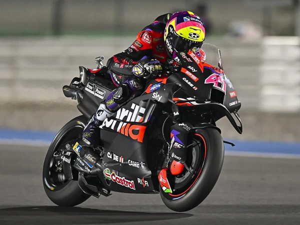 Aleix Espargaro akui dirinya bukan pebalap yang berbakat.