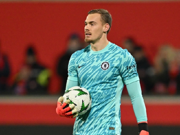 Kiper Chelsea, Filip Jorgensen