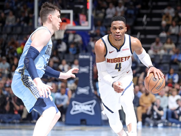 Russell Westbrook Terkena Denda Usai Lakukan "Gestur Cabul"
