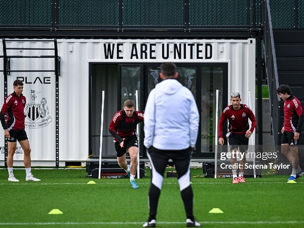 Newcastle United saat ini menggelar latihan di Darsley Park