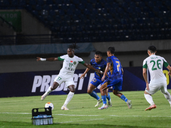 Persib kalah dari Zhejiang FC 3-4