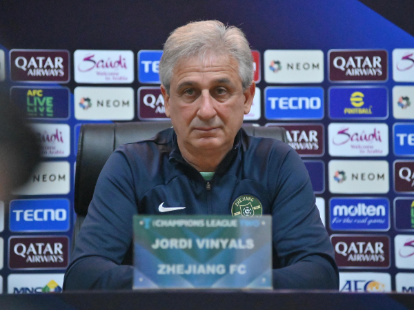 Pelatih Zhejiang FC, Jordi Vinyals