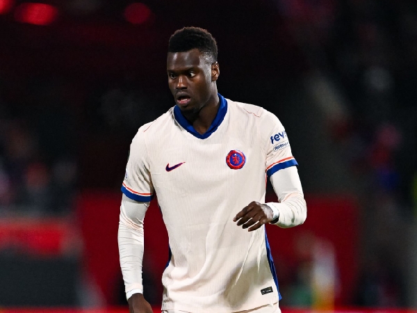 Benoit Badiashile bukan pilihan utama di lini pertahanan Chelsea