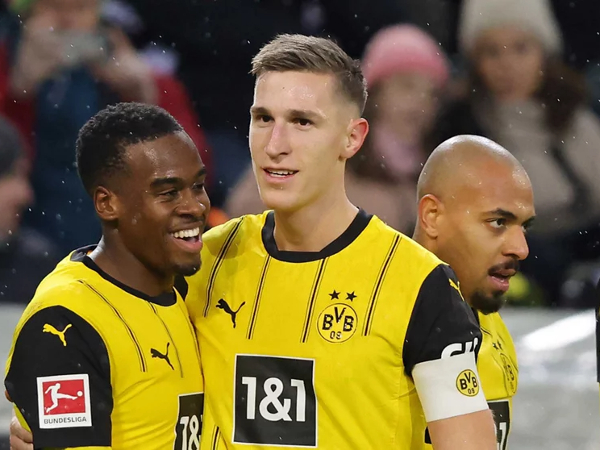 Borussia Dortmund bermain imbang 1-1 lawan Borussia Monchengladbach