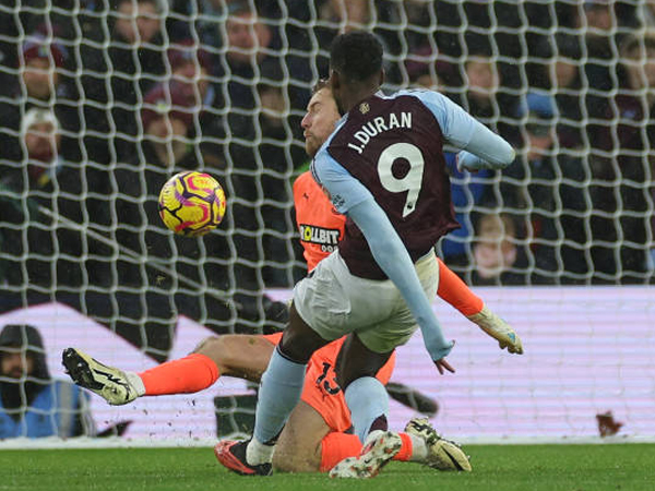 Jhon Duran Bersinar, Aston Villa Kalahkan Southampton 1-0