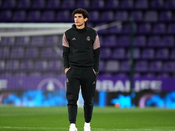 Jesus Vallejo Berpeluang untuk Meninggalkan Real Madrid
