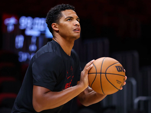 Jimmy Butler terkesan lihat performa apik Dru Smith.