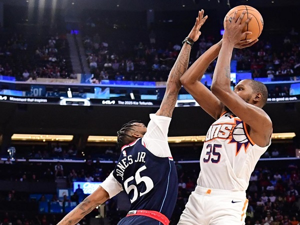 Kendrick Perkins salut lihat performa Kevin Durant.