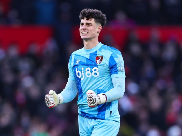 Kepa Arrizabalaga membantu Bournemouth mempermalukan Manchester United