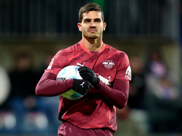 Andre Silva.