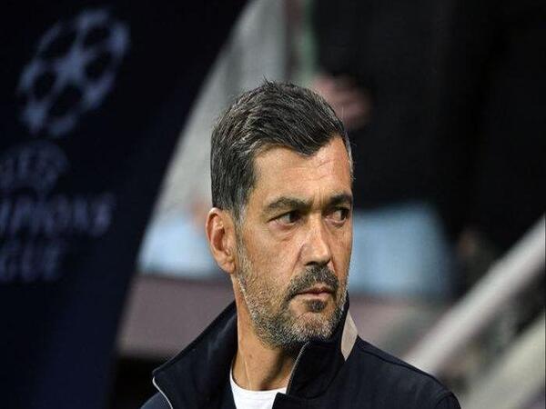 Pasca pemecatan Paulo Fonseca, AC Milan hari ini (30/12) resmi menunjuk Sergio Conceicao sebagai pelatih tim yang baru / via Getty Images