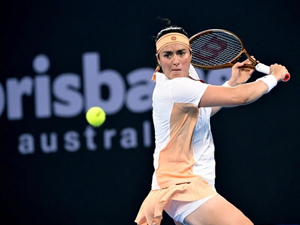 Ons Jabeur Loncati Rintangan Pertama Musim 2025 Di Brisbane