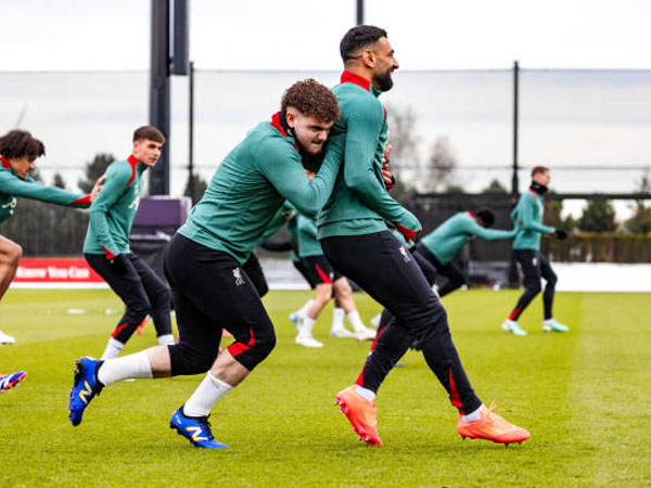 Harvey Elliott Harap Mohamed Salah Bertahan di Liverpool