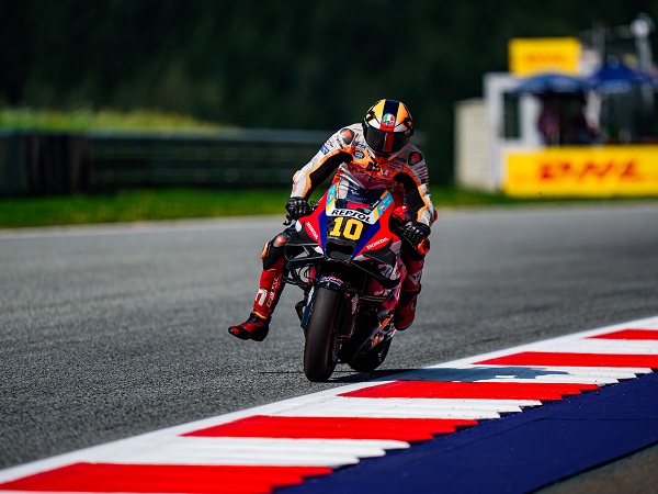 Luca Marini desak Honda tingkatkan kecepatan motor RC213V.