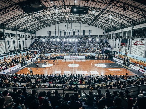 Kesatria Bengawan Solo benahi masalah di Sritex Arena agar tidak terulang lagi di IBL 2025.