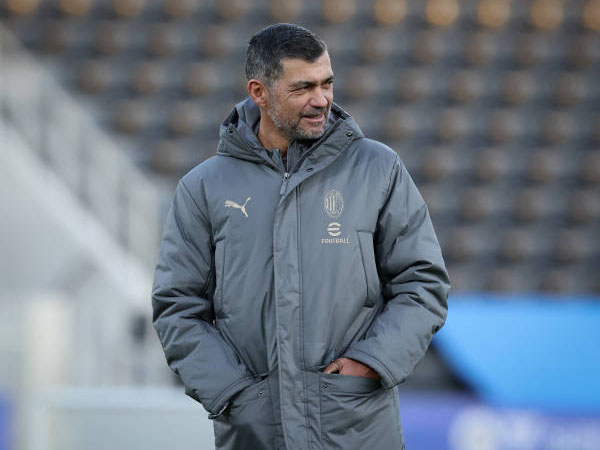 Stefano Pioli Percaya Sergio Conceicao Bisa Sukses di AC Milan