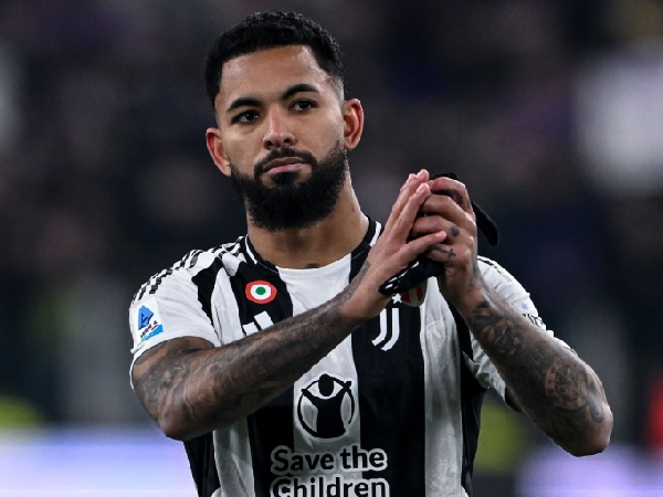 Nottingham Forest ingin membawa kembali Douglas Luiz ke Premier League