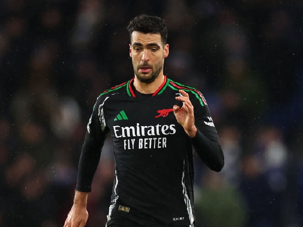 Gelandang Arsenal, Mikel Merino