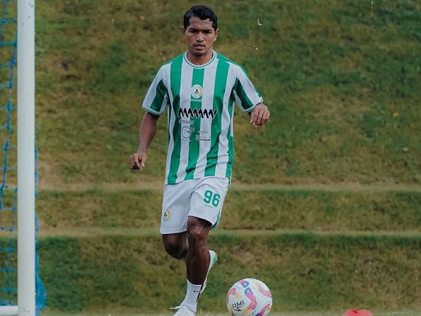 Pemain bertahan PSS Sleman, Abduh Lestaluhu
