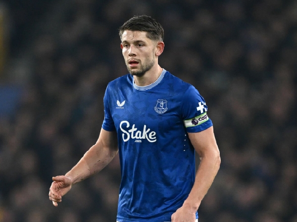 Bek Everton, James Tarkowski