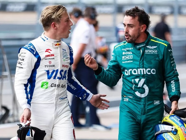 Liam Lawson Tidak Berniat Buktikan Apa-apa Saat Menantang Alonso