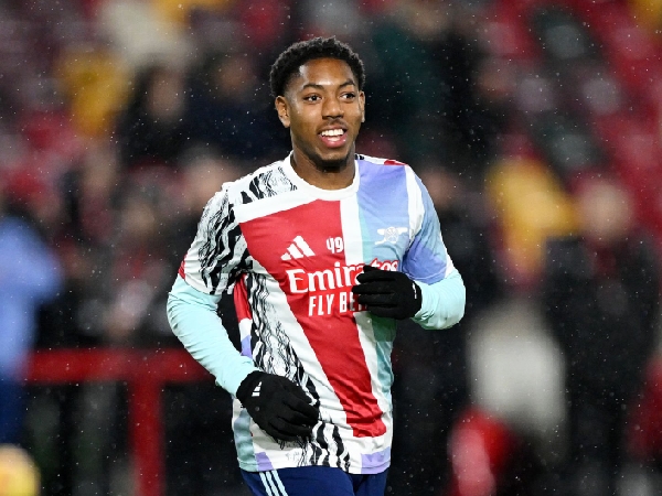 Myles Lewis-Skelly lebih banyak digunakan sebagai bek kiri di tim utama Arsenal