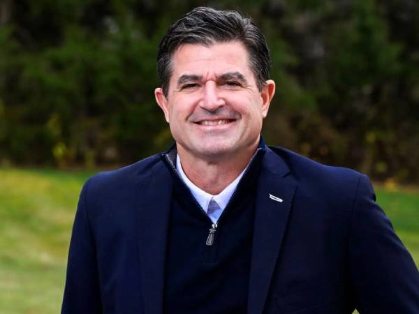 Scott O'Neil memiliki lebih dari 25 tahun pengalaman dalam memimpin dan mengelola merek-merek olahraga dan hiburan global. (Foto: Golf Digest)