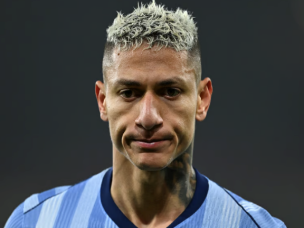 Postecoglou tentang Richarlison