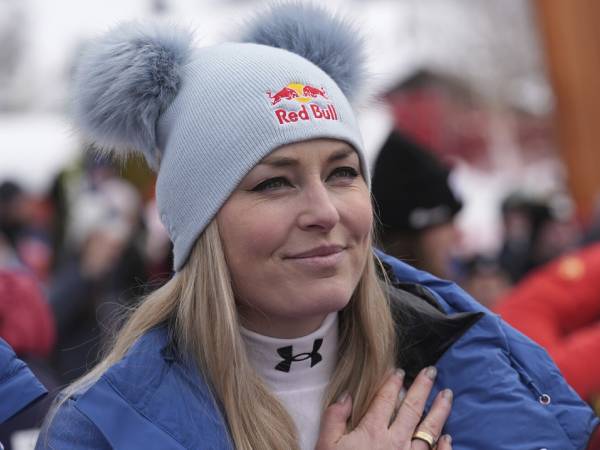 Lindsey Vonn berharap bisa lolos ke Olimpiade 2026 di Cortina, yang mencakup lintasan favoritnya. (Foto: AP)