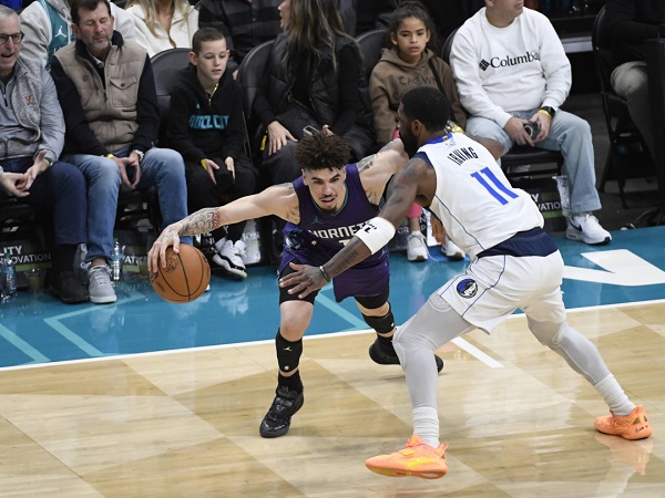 LaMelo Ball menuai pujian besar dari Kyrie Irving.