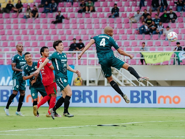 Pemain bertahan PSS Sleman, Cleberson
