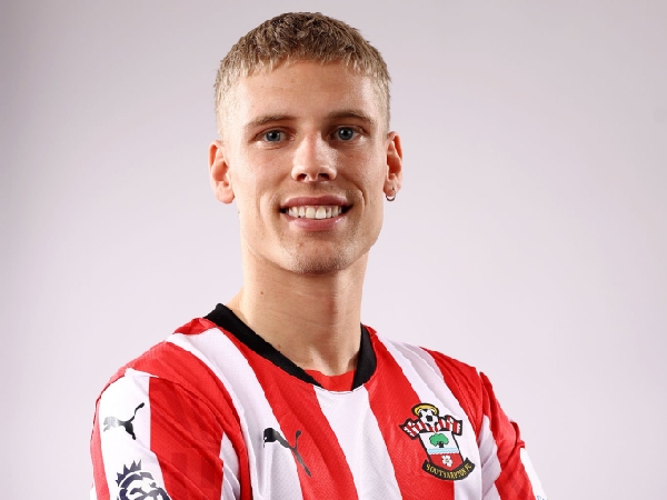 Pemain anyar Southampton, Albert Gronbaek