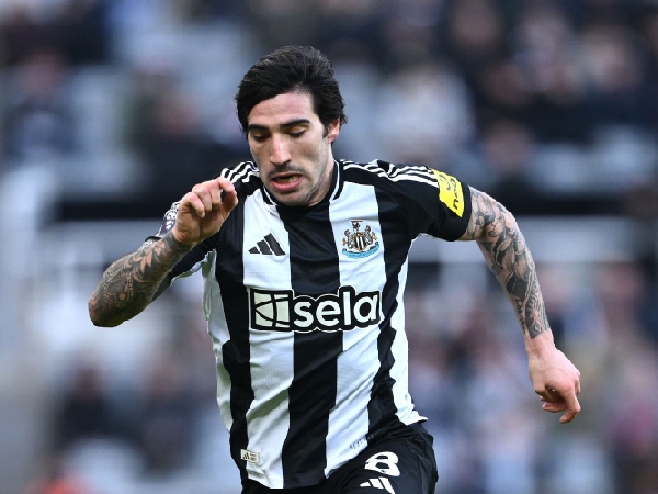 Juventus ingin membawa kembali Sandro Tonali ke Serie A