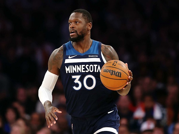 Julius Randle akui cukup sulit adaptasi dengan Timberwolves.