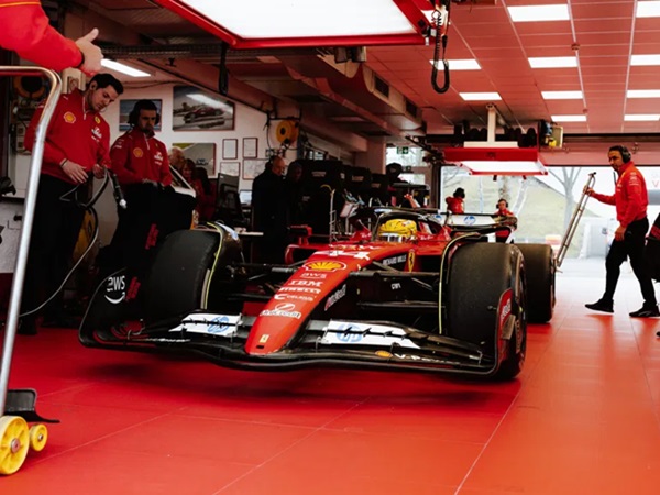 Lewis Hamilton Kembali Lanjutkan Persiapan dengan Ferrari